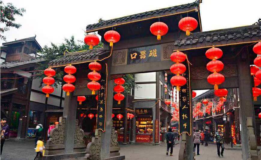 青岛到重庆双高双飞五日游两晚万豪国际五星酒店0购物0自费0强消1+1座驾